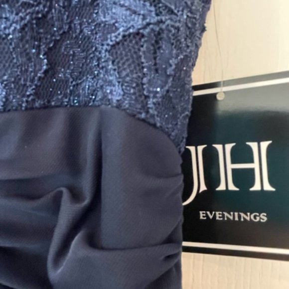 JH Evenings Navy Formal Gown Size 18 NWT - Picture 5 of 9
